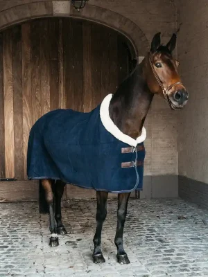 Versand Am Gleichen Tag Kentucky Horsewear Fleece Show Rug Heavy - Navy, 110