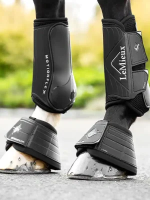 Wochenendangebot LeMieux Motionflex Over Reach Boot - Black, S